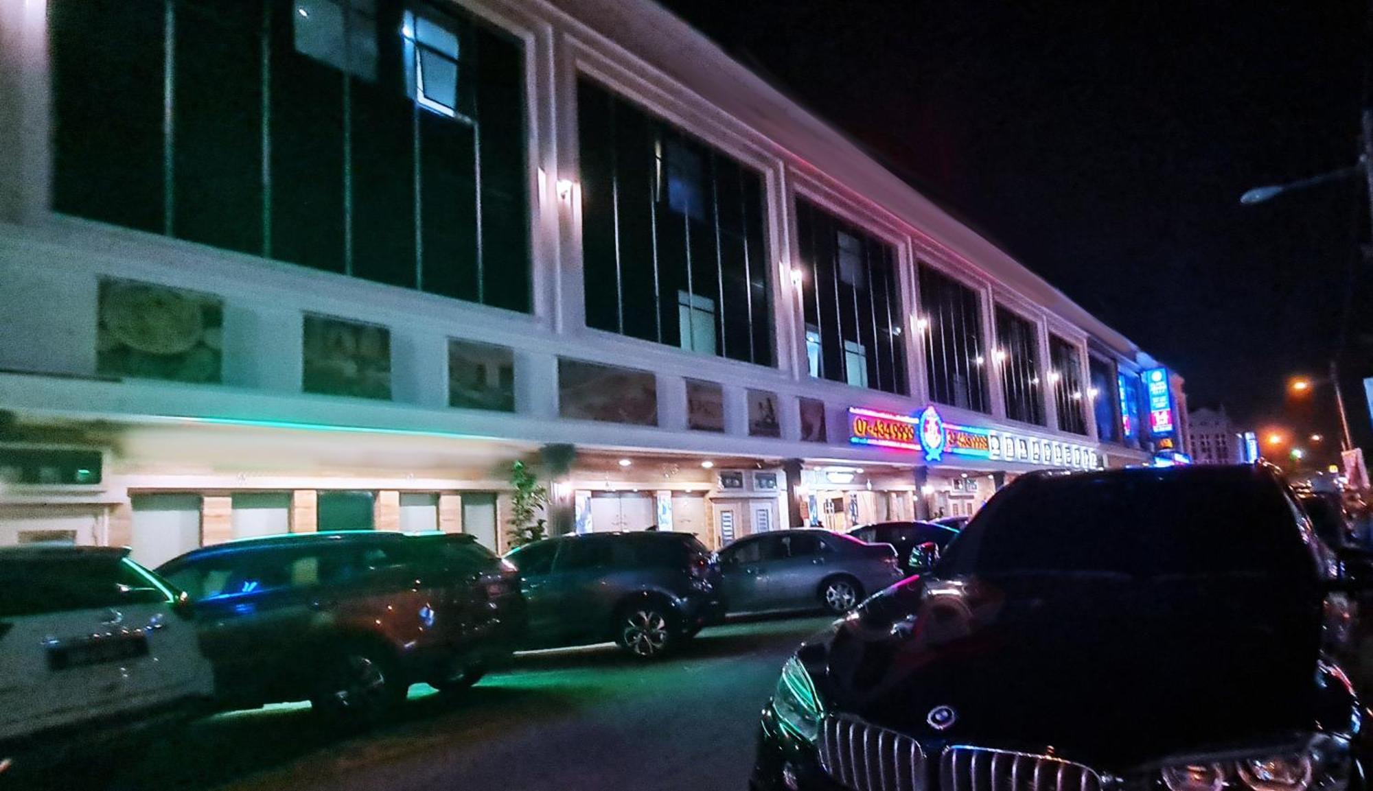 Star Romantic Batu Pahat Exterior photo